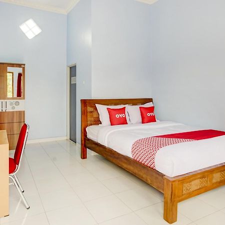 Oyo Life 3982 Azka Homestay Syariah Бандар-Лампунг Экстерьер фото