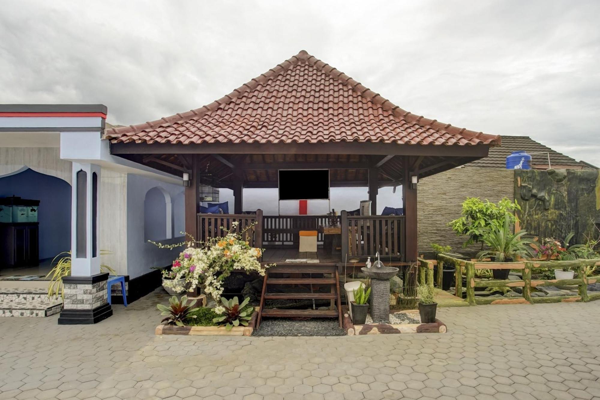 Oyo Life 3982 Azka Homestay Syariah Бандар-Лампунг Экстерьер фото